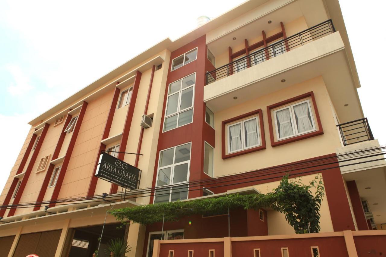 Arya Graha Semarang Hotel Exterior foto