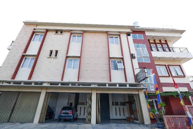 Arya Graha Semarang Hotel Exterior foto