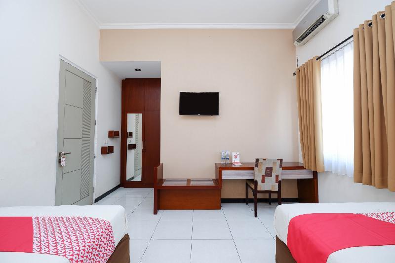 Arya Graha Semarang Hotel Exterior foto