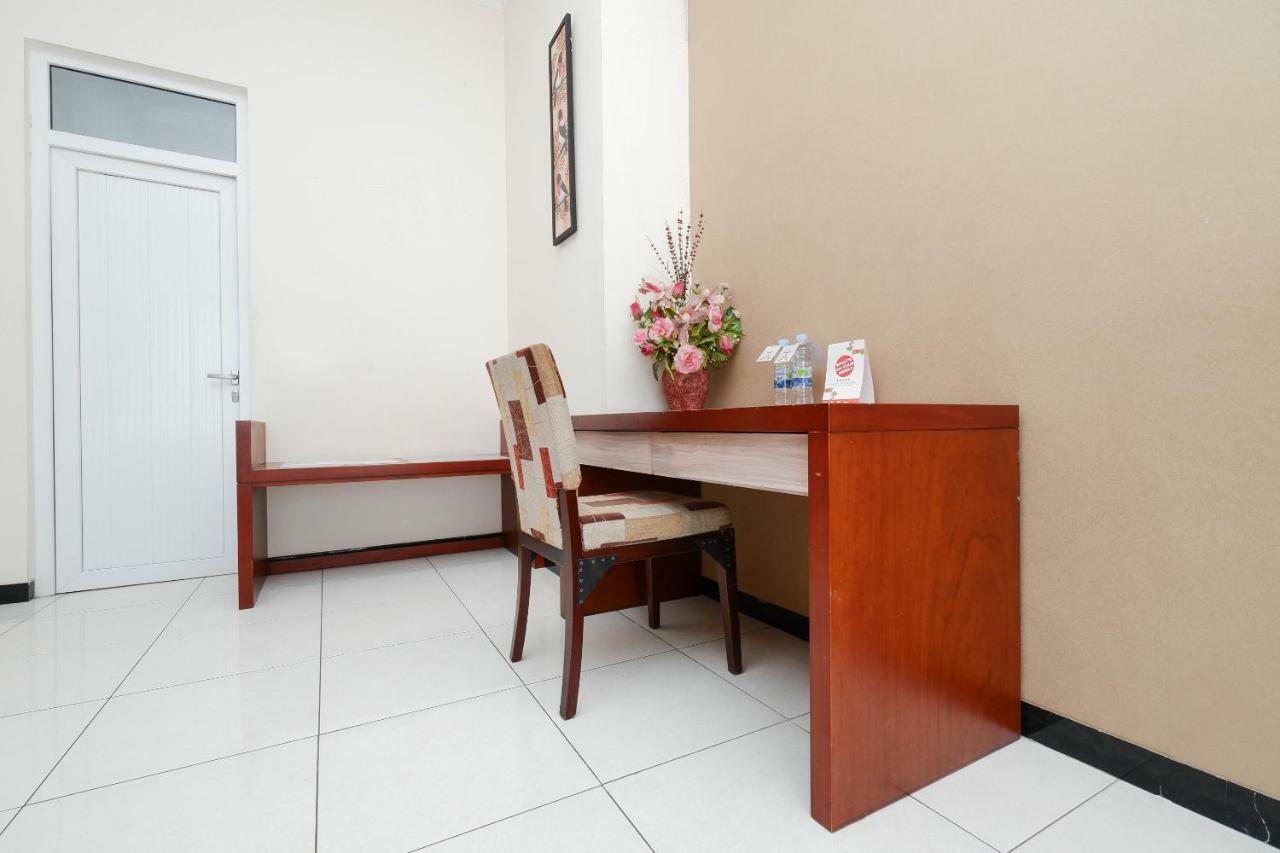 Arya Graha Semarang Hotel Exterior foto
