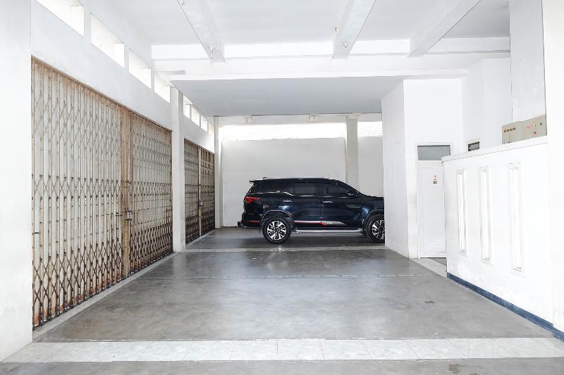Arya Graha Semarang Hotel Exterior foto